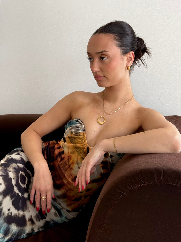 Irregular statement pendant