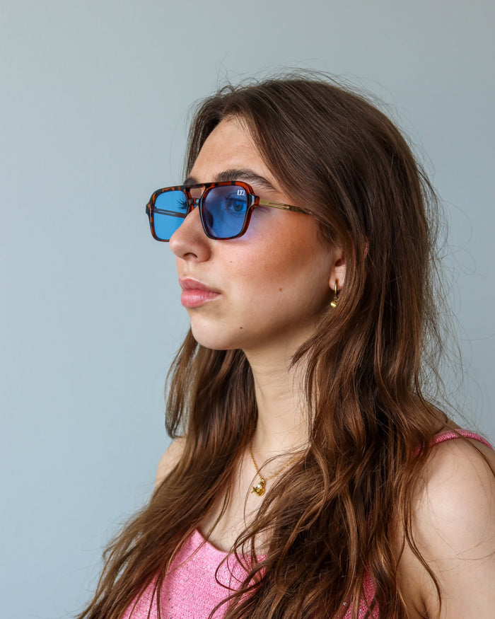 Blue sunnies tortoise