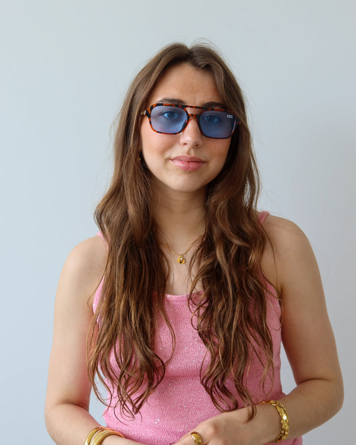 Blue sunnies tortoise