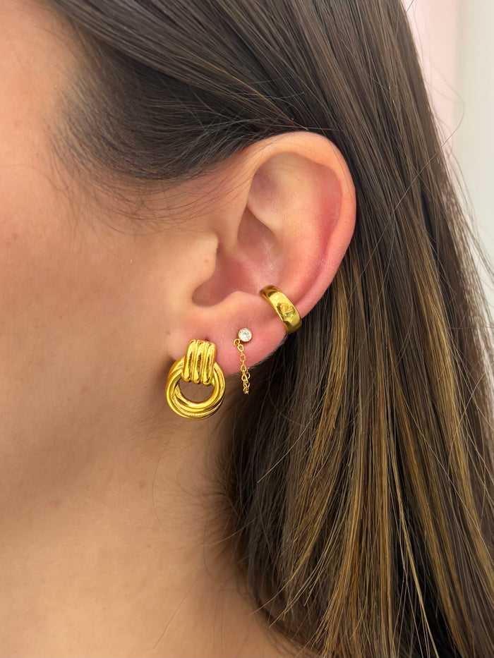 Chain studs