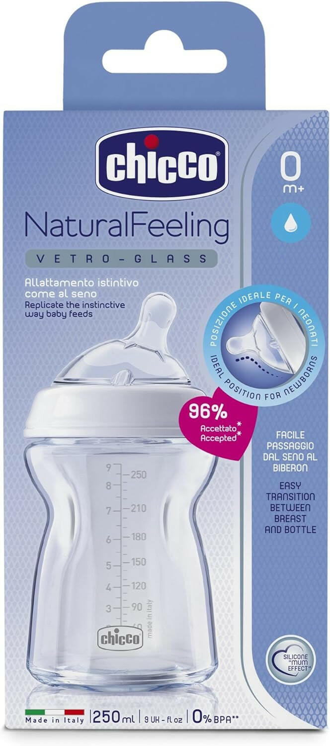 Chicco Natural Feeling Glass Bottle 0M+ - 250ML.
