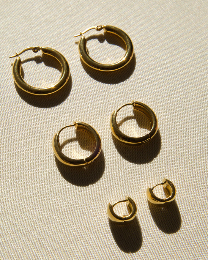 Clip hoops