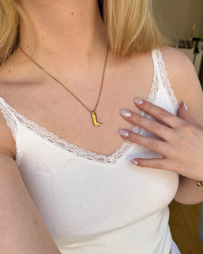 Cowgirl necklace 2.0