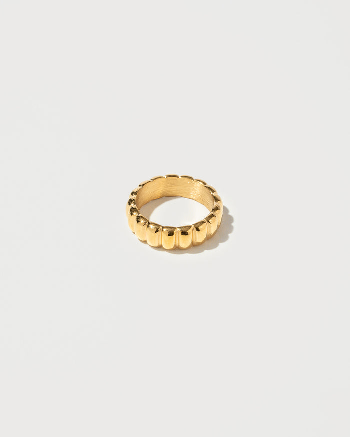 Crown ring