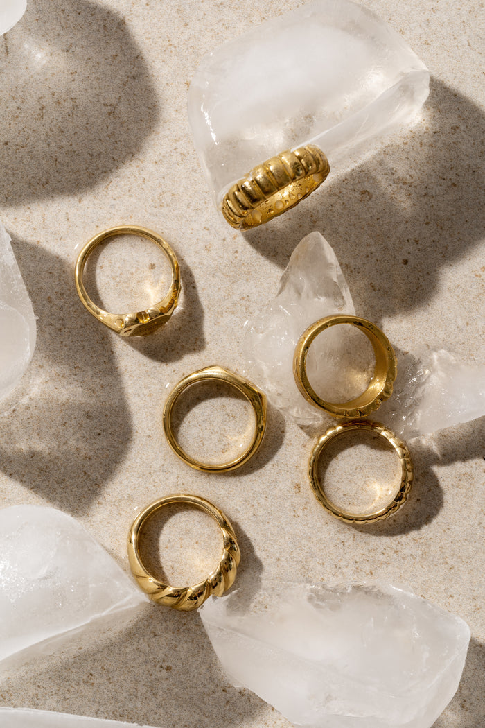 Crown ring