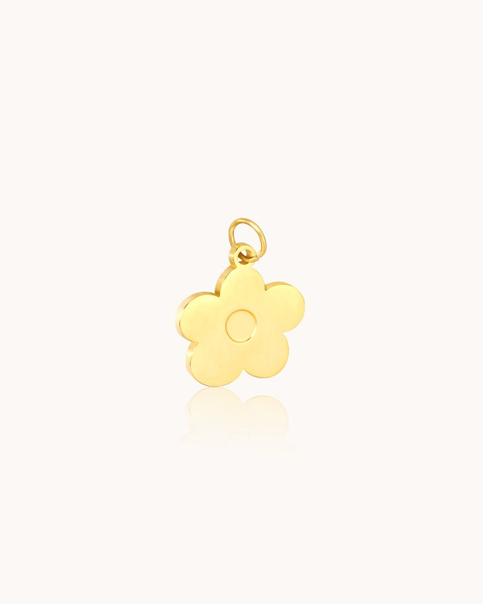 Daisy charm