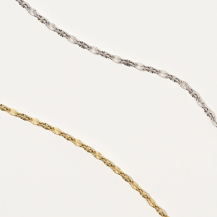 Delicate necklace
