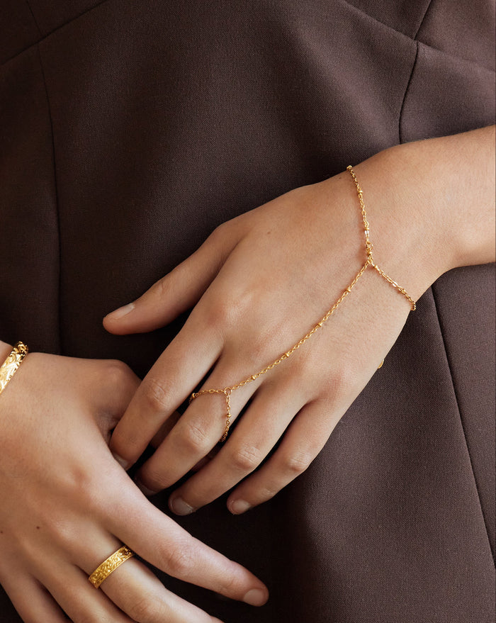 Dot hand chain
