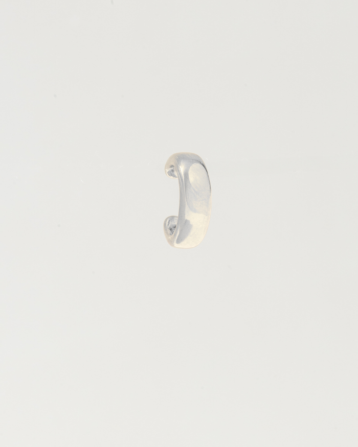 Ear cuff simple