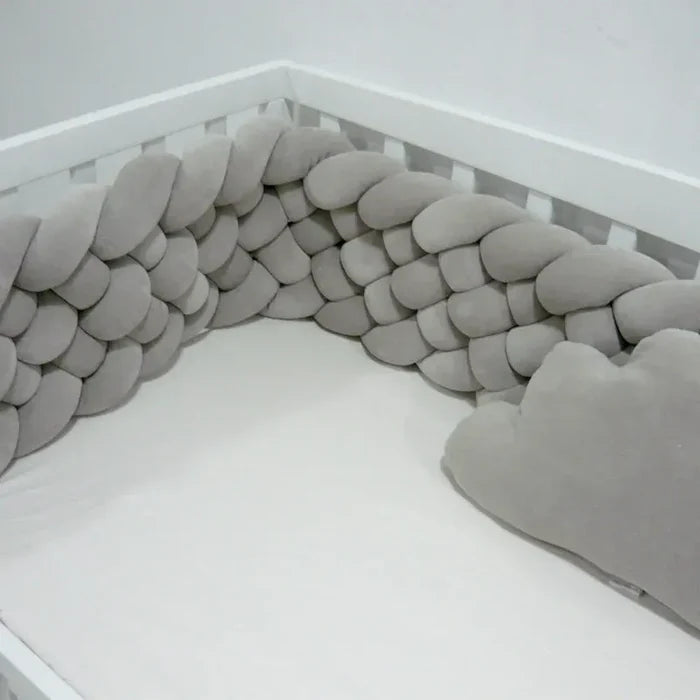 Elmalella Fluffy Braided Bedding Set
