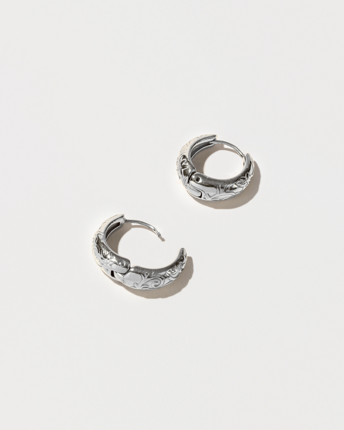 Flora earrings - Frosted Petals
