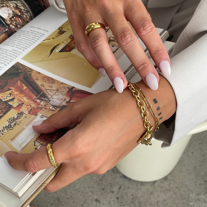 Paperclip bracelet