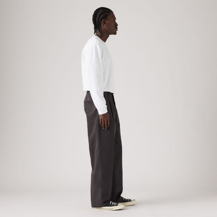 Levi's® Men's Loose Pleated Work Chinos