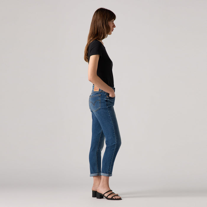 Levi's® Women's Mid-Rise Boyfriend Jeans