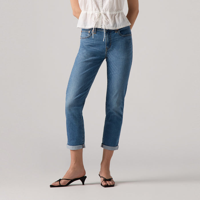 Levi's® Women's Mid-Rise Boyfriend Jeans