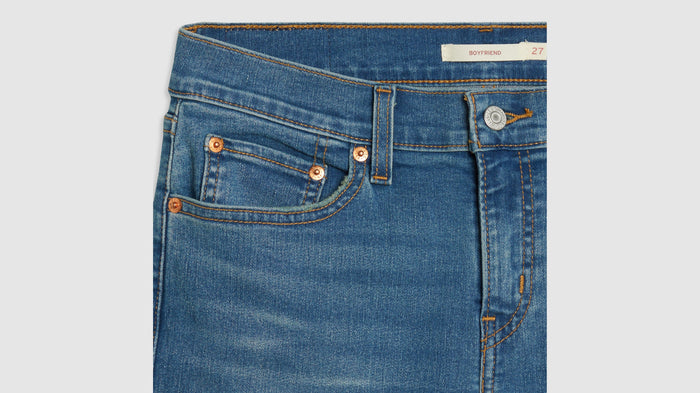 Levi's® Women's Mid-Rise Boyfriend Jeans