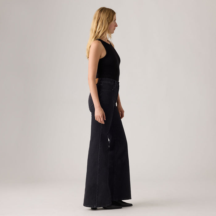 Levi's® Women's Ribcage Bell Western Jeans