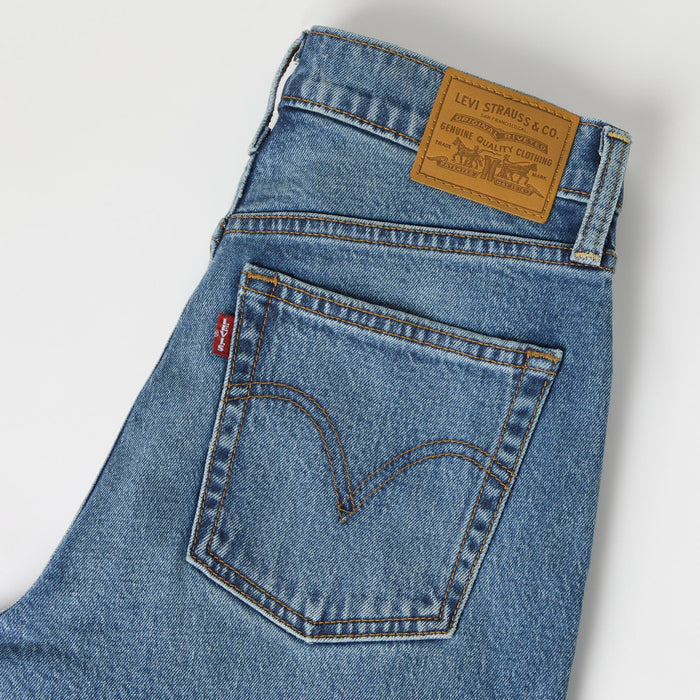 Levi's® Women's Ribcage Slim Jeans