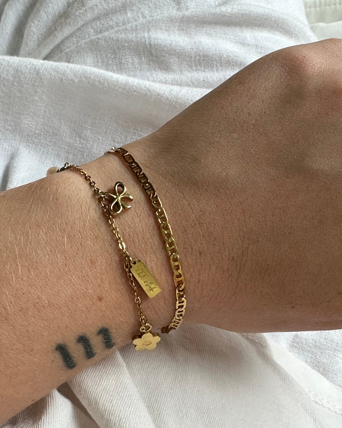 Link bracelet