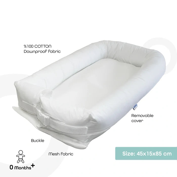 MOON  Baby Nest White