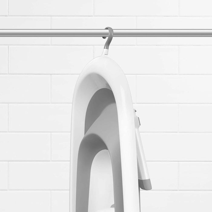 OXO Tot Splash And Store Bathtub.
