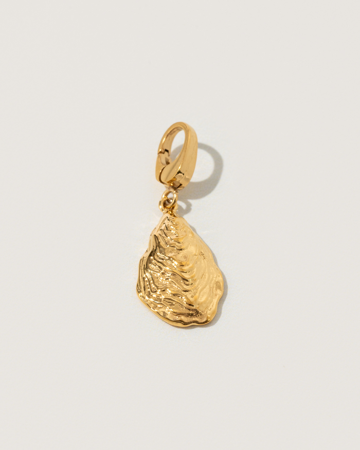 Oyster charm pendant