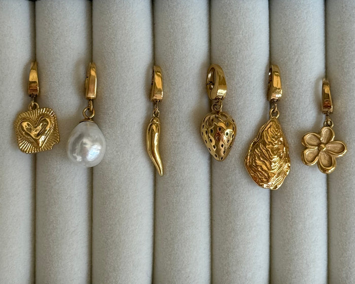 Pearl charm pendant