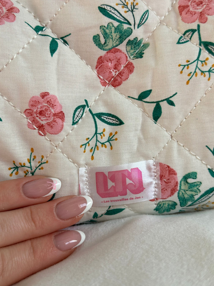 Peony makeup bag