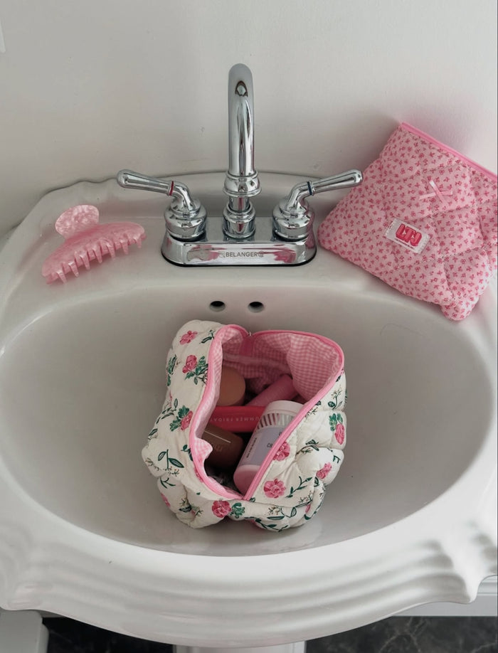 Pink bow makeup bag