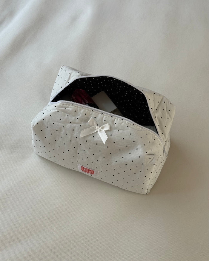 Polka dot makeup bag