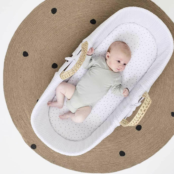 The Little Green Sheep Moses Basket & Mattress (White)