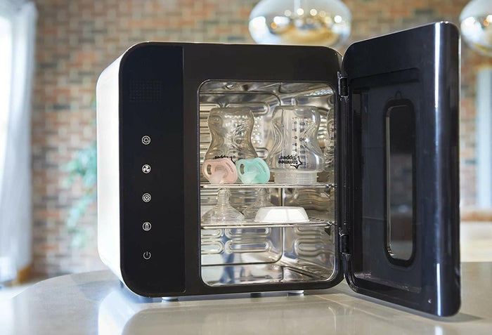 Tommee Tippee UV Sterilizer 3 in 1 - White and Black.